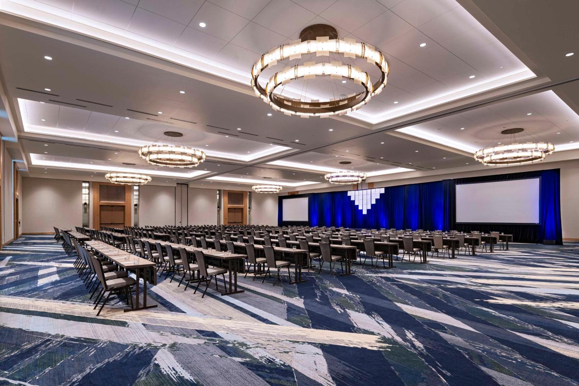 Hyatt Regency Conroe Hotel Exterior photo